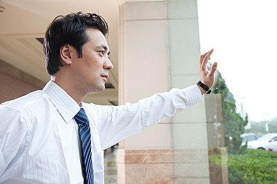 独立推理佳作《接线疑云》收入估计突破100万美元